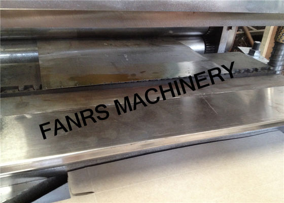Otomatis Logam Saw Blade Binding Machine Untuk Dapur Foll Gulung Packaging Box