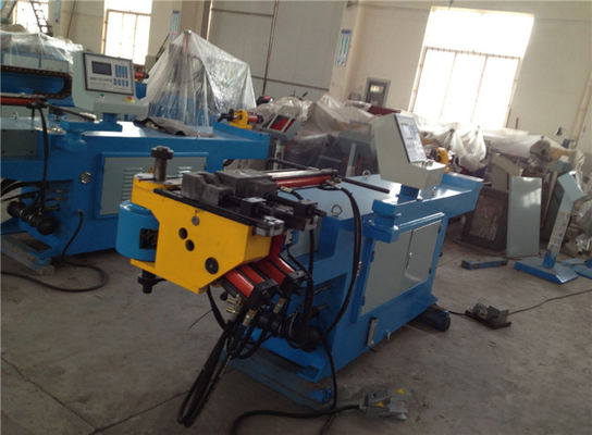 Dobladora del tubo del metal del CNC 50m m para los muebles con el motor servo de Mitsubishi