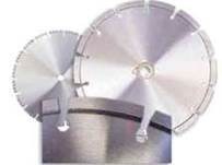 400mm の安定度の無声中心レーザーは具体的な切断のためのダイヤモンドの刃を溶接しました